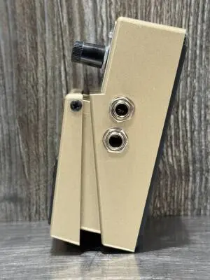 BOSS AW-3 Dynamic Wah 2